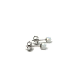 4mm moon earring, 2 opals, profile view
